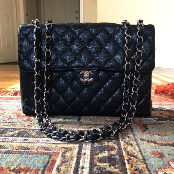 SOLD***Chanel Vintage Classic Jumbo Caviar Flap - Picture 2 of 13